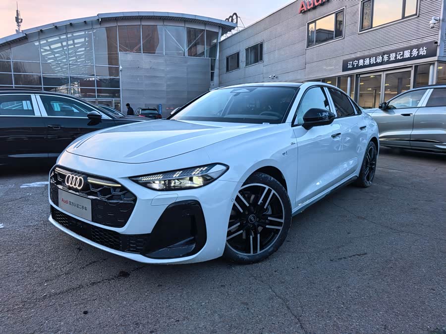 Audi FAW Audi A5L 2025 #2 Audi FAW Audi A5L 2025 car image #2