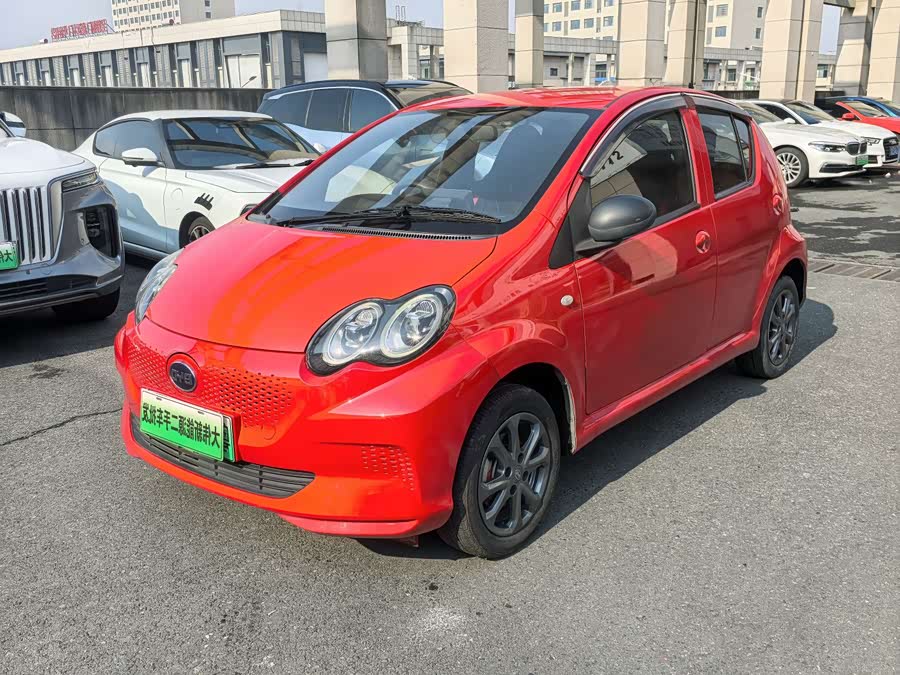 BYD e1 2019 car image #2