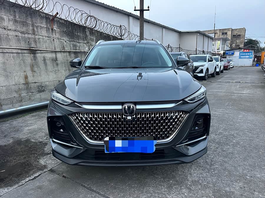 Changan X7 PLUS 2024 car image #2