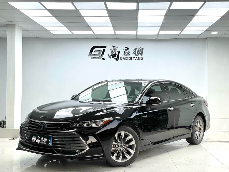 Toyota Avalon 2019 car image #2
