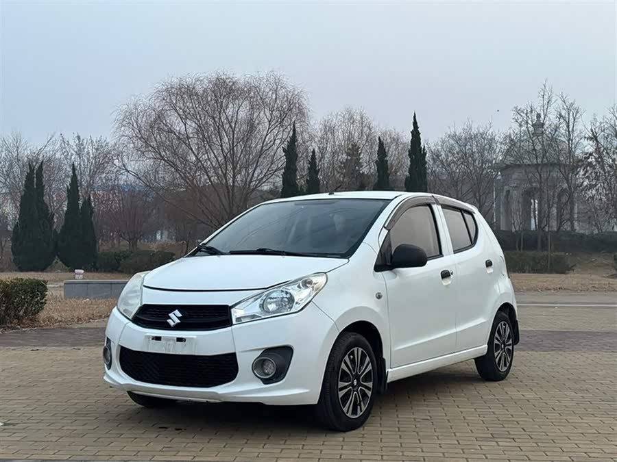 Suzuki 2015 car image #2