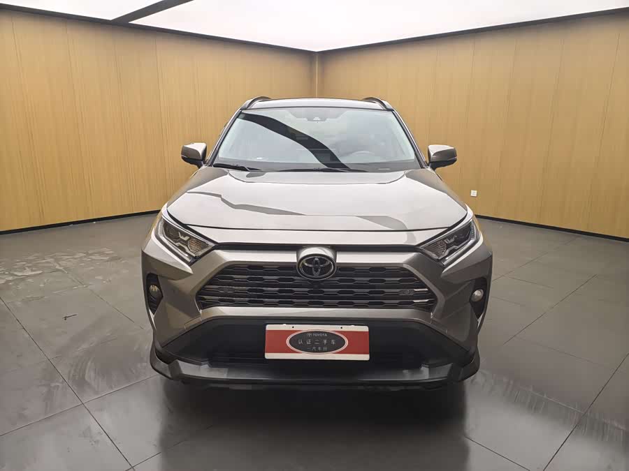 Toyota RAV4 2019 #2 Toyota RAV4 2019 car image #2