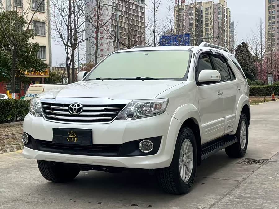 Toyota Fortuner 2017 #2 Toyota Fortuner 2017 immagine di auto #2