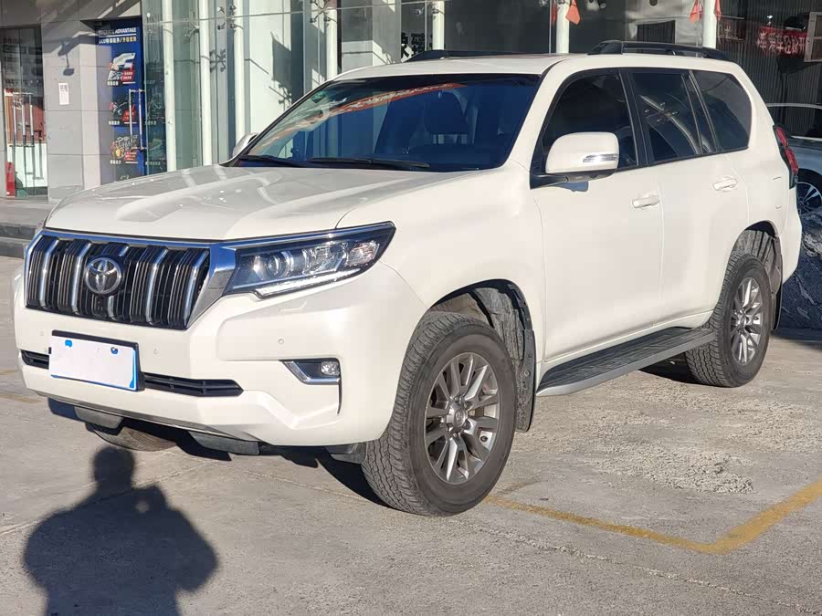 Toyota Land Cruiser Prado 2019 #2 Toyota Land Cruiser Prado 2019 car image #2