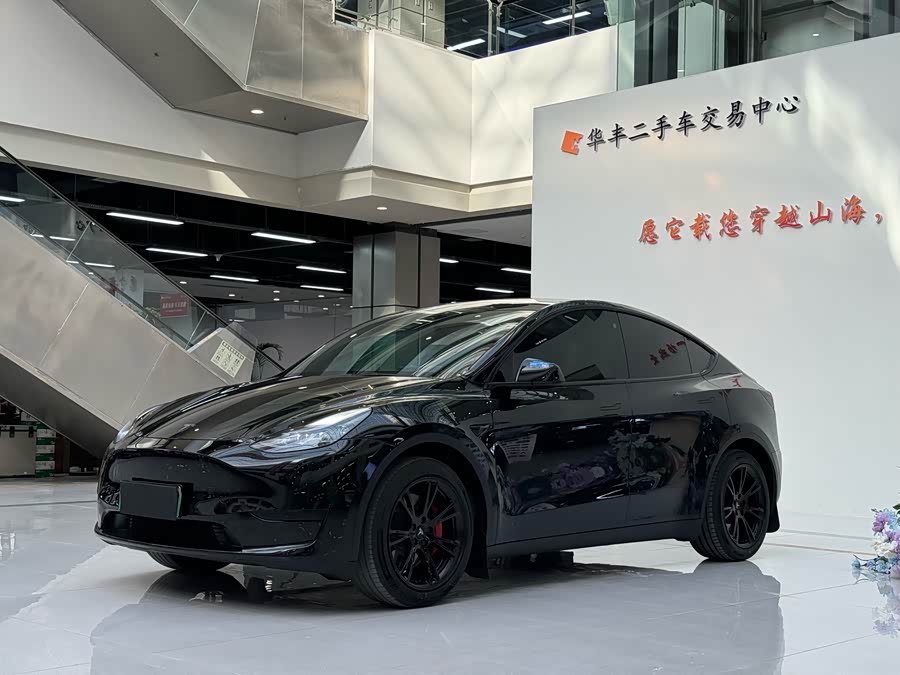 Tesla Model Y 2022 #2 Tesla Model Y 2022 car image #2