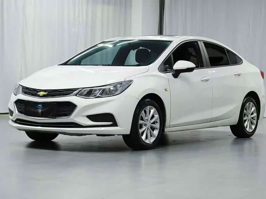 Chevrolet Cruze 2018 imagem de carro #2