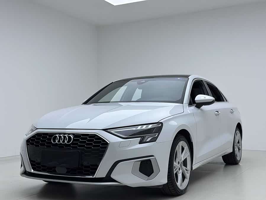 Audi A3 2021 car image #2