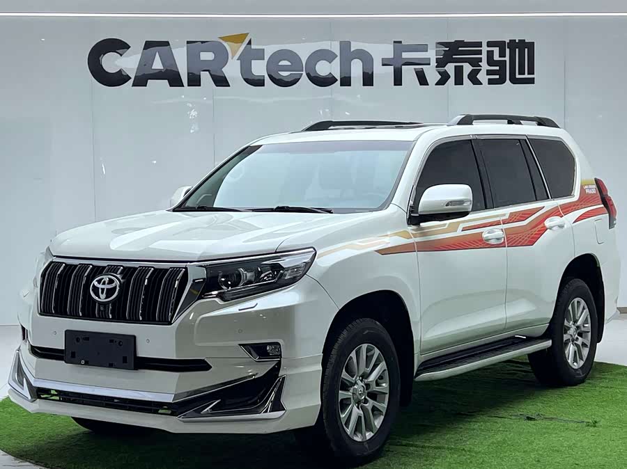Toyota Land Cruiser Prado 2019 #2 Toyota Land Cruiser Prado 2019 car image #2