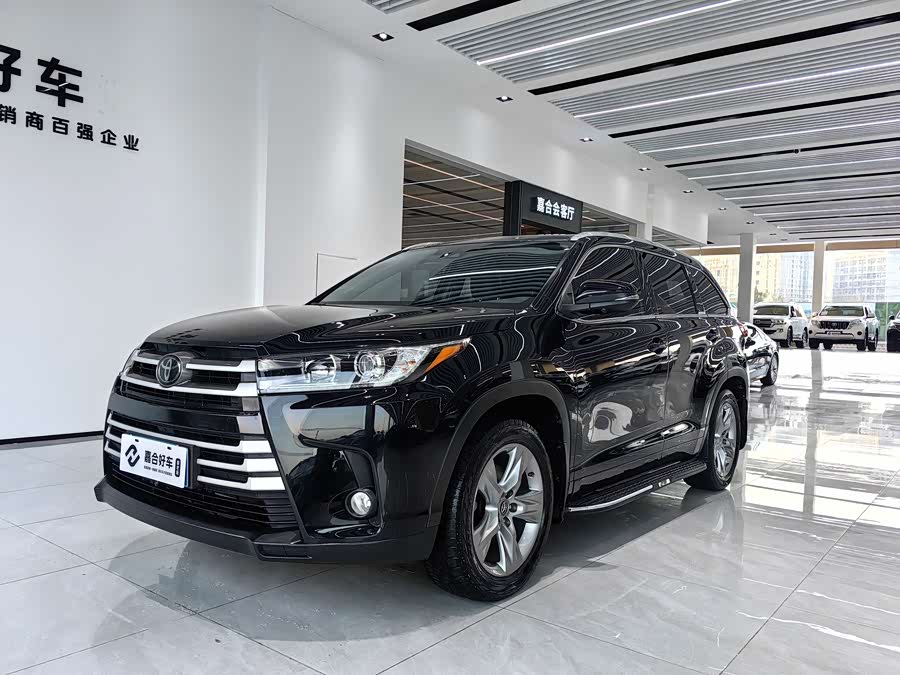 Toyota Highlander 2020 car image #2