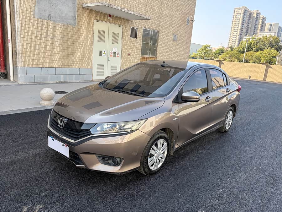 Honda Greiz 2015 car image #2