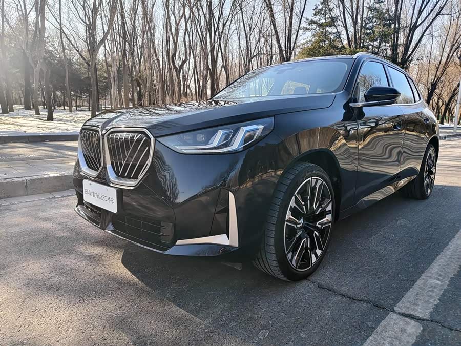 BMW X3 2025 car image #2