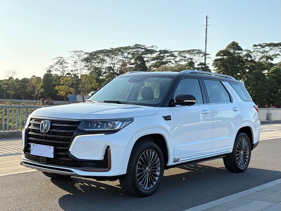 Changan CS95 2022 car image #2