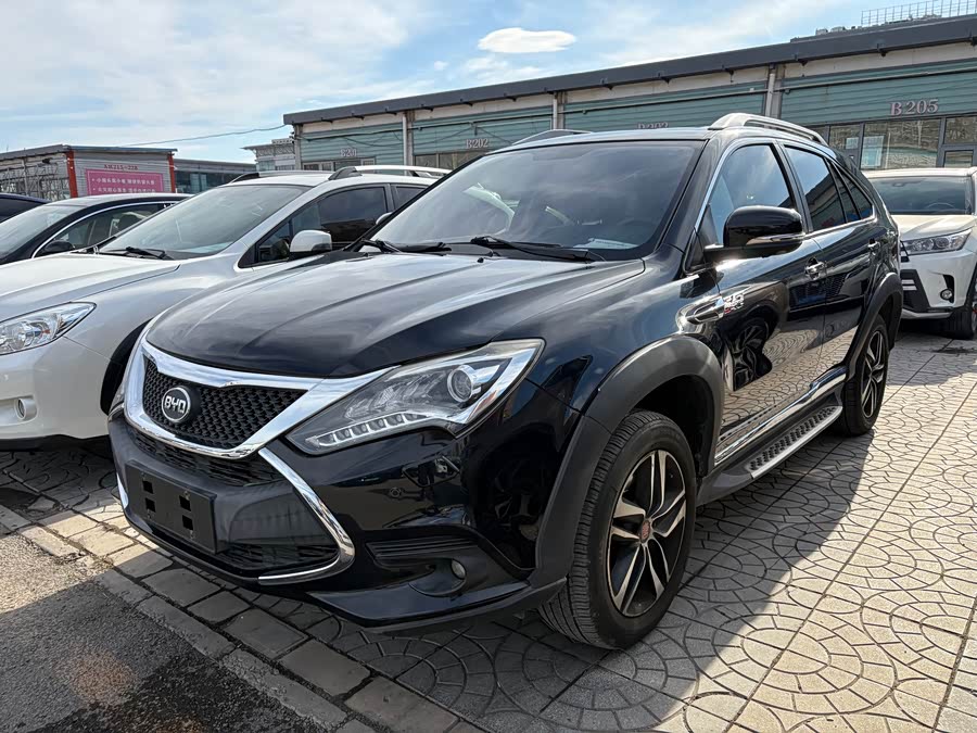 BYD Tang New Energy 2016 car image #2