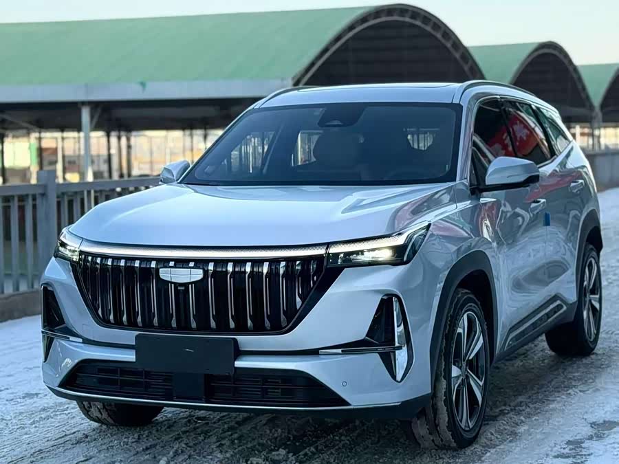 GEELY Boyue L 2025 car image #2