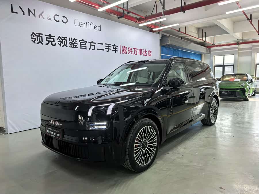 Lynk & Co 900 2025 car image #2