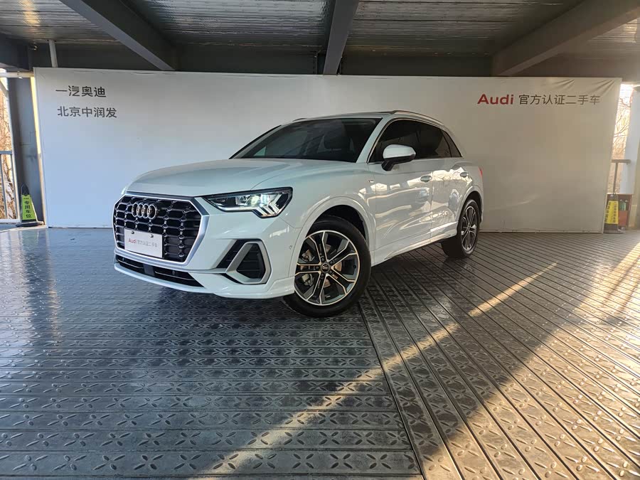 Audi Q3 2023 #2 Audi Q3 2023 car image #2
