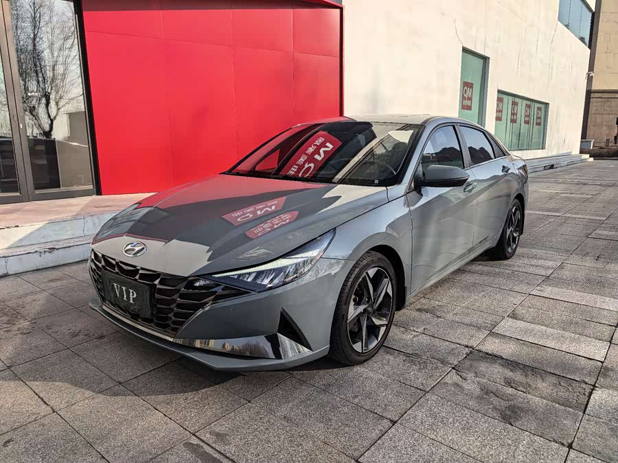 Hyundai Elantra 2022 car image #2