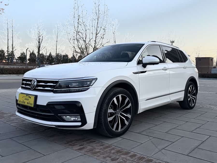 Volkswagen Tiguan L 2021 #2 Volkswagen Tiguan L 2021 car image #2