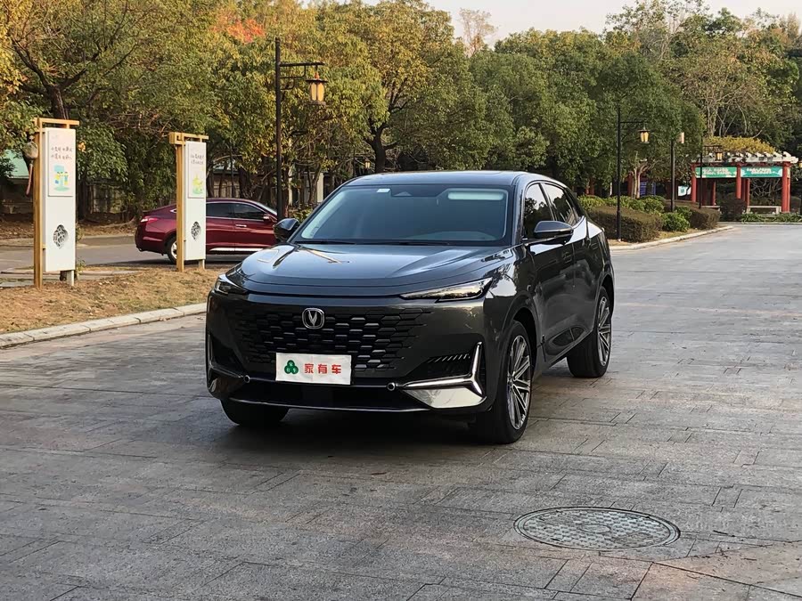 Changan UNI-K 2021 car image #2