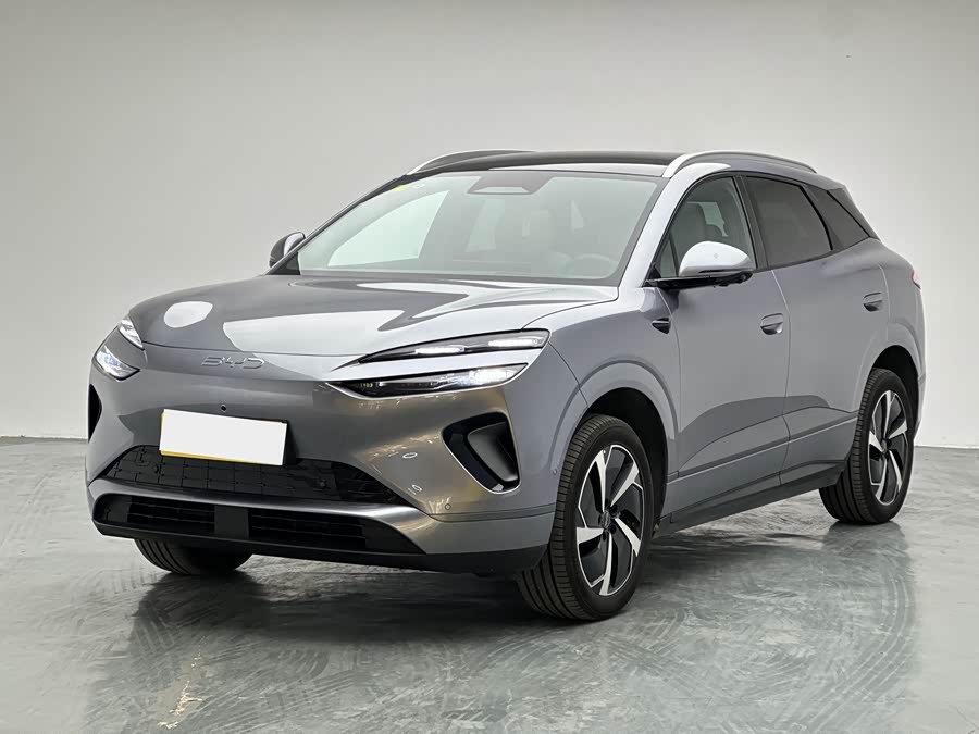 Avatr 07 2024 صورة سيارة #2