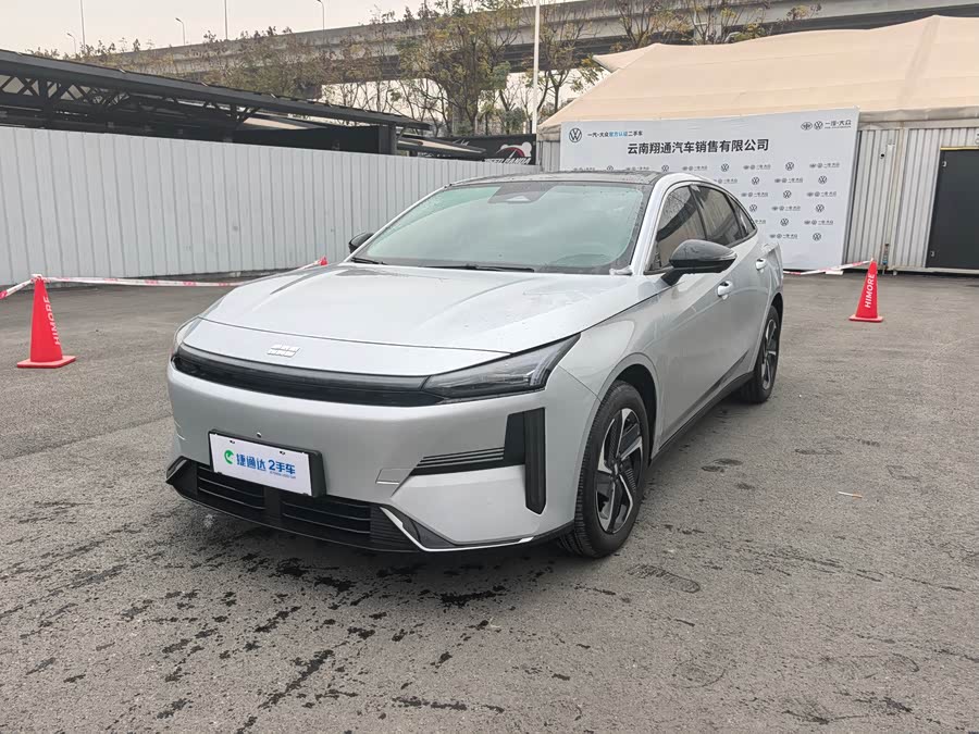 GEELY 2025 car image #2