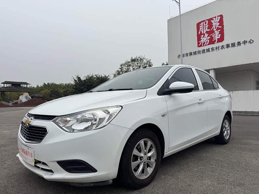 Chevrolet Sail 2015 immagine di auto #2