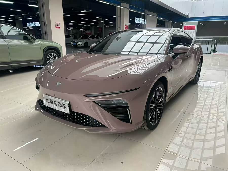 哪吒汽车 哪吒S 2023 汽车图片 #2