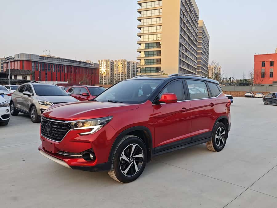 Forthing T5 2019 صورة سيارة #2