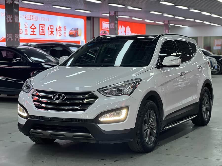 Hyundai Santa Fe 2014 #2 Hyundai Santa Fe 2014 car image #2