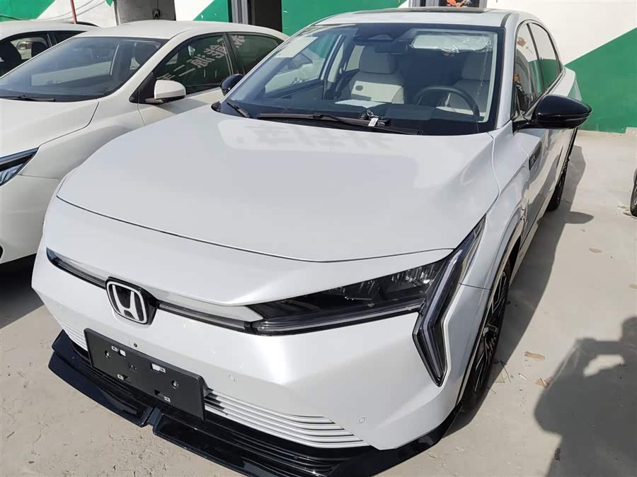 Honda e:NS2 2025 #2 Honda e:NS2 2025 car image #2