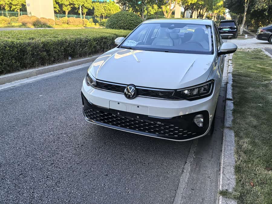 Volkswagen Lavida 2024 car image #2