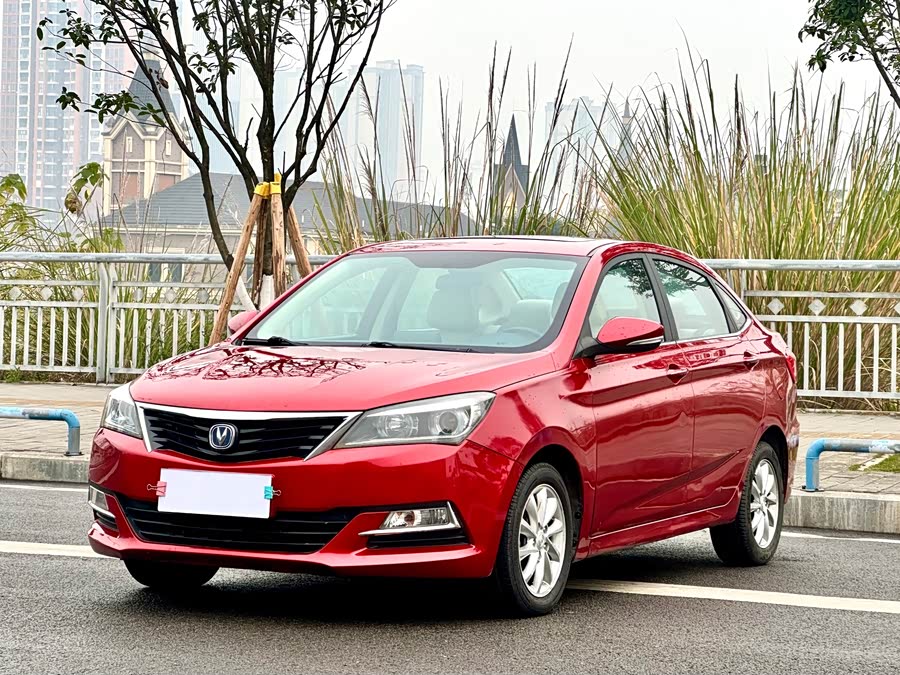 Changan Alsvin V7 2015 car image #2