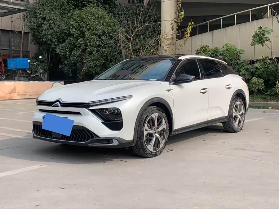 Citroen C5 X 2022 #2 Citroen C5 X 2022 صورة سيارة #2