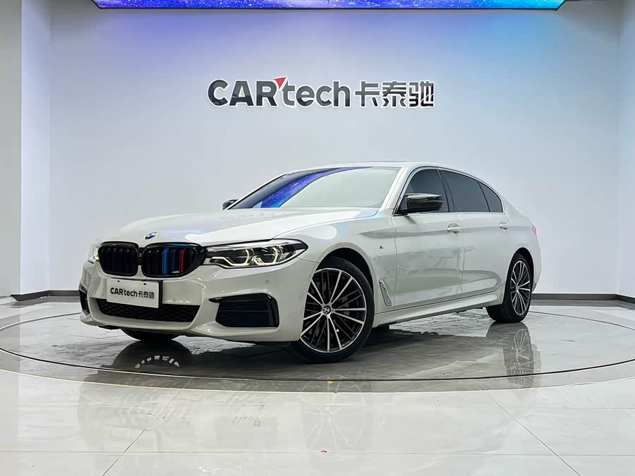 BMW 5 Series 2019 car image #2