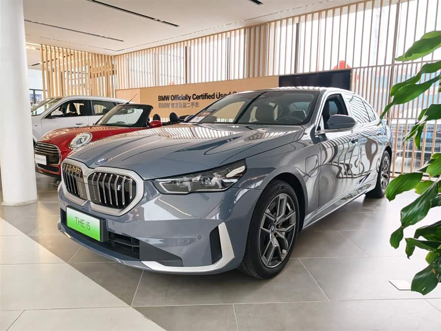 BMW i5 2025 #2 BMW i5 2025 изображение автомобиля #2