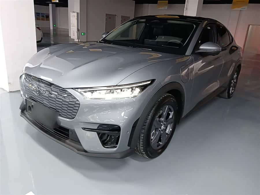 Ford Mustang Mach-E 2022 car image #2