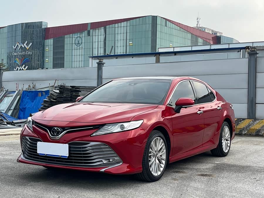 Toyota Camry 2020 #2 Toyota Camry 2020 car image #2