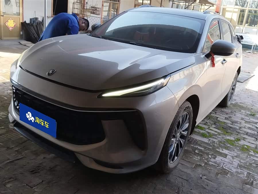 Forthing T5 EVO 2021 #2 Forthing T5 EVO 2021 car image #2