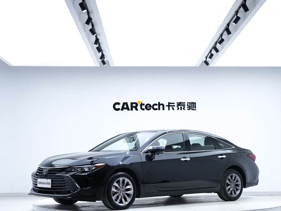 Toyota Avalon 2019 car image #2