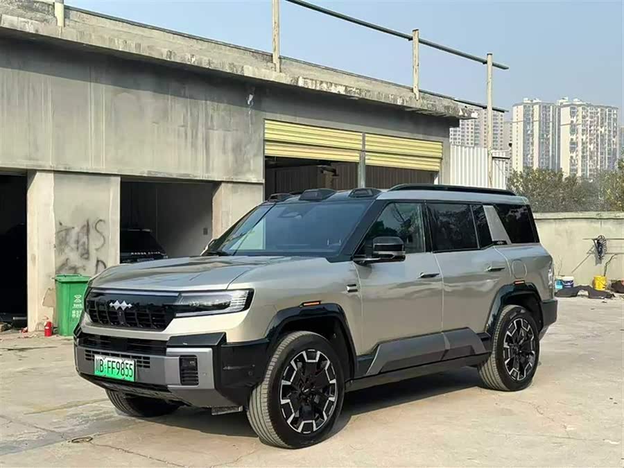 FangChengBao Leopard 8 2025 car image #2