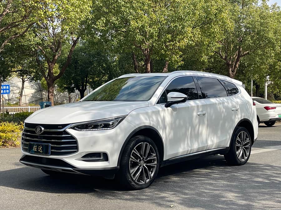 BYD Tang 2019 #2 BYD Tang 2019 car image #2
