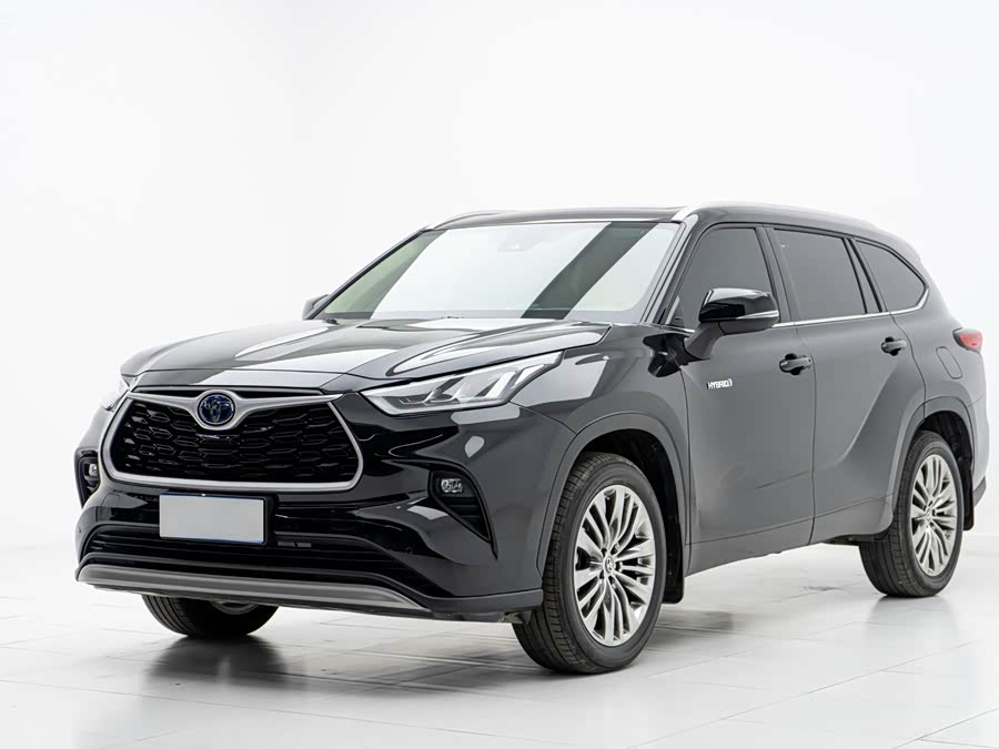Toyota Highlander 2024 car image #2