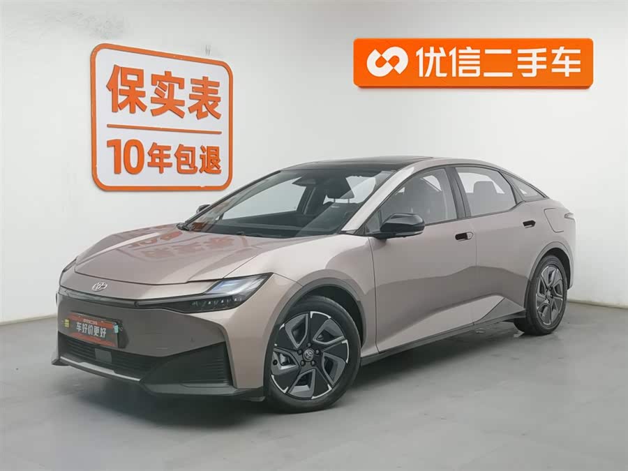 Toyota bZ3 2023 immagine di auto #2