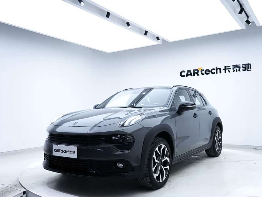 Lynk & Co 02 2020 car image #2