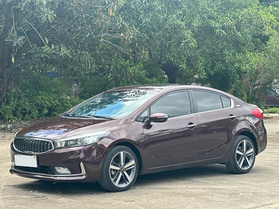 Kia K3 2017 car image #2