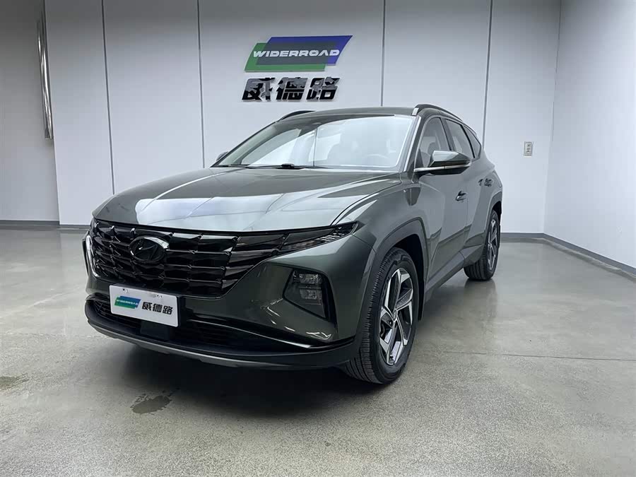 Hyundai Tucson 2023 car image #2