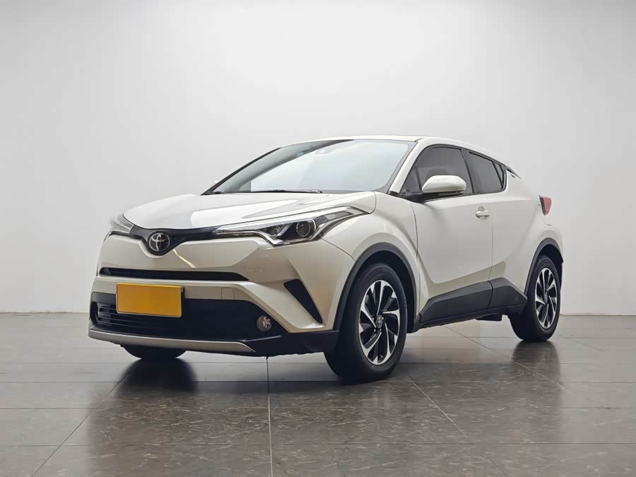 Toyota Izoa 2019 car image #2