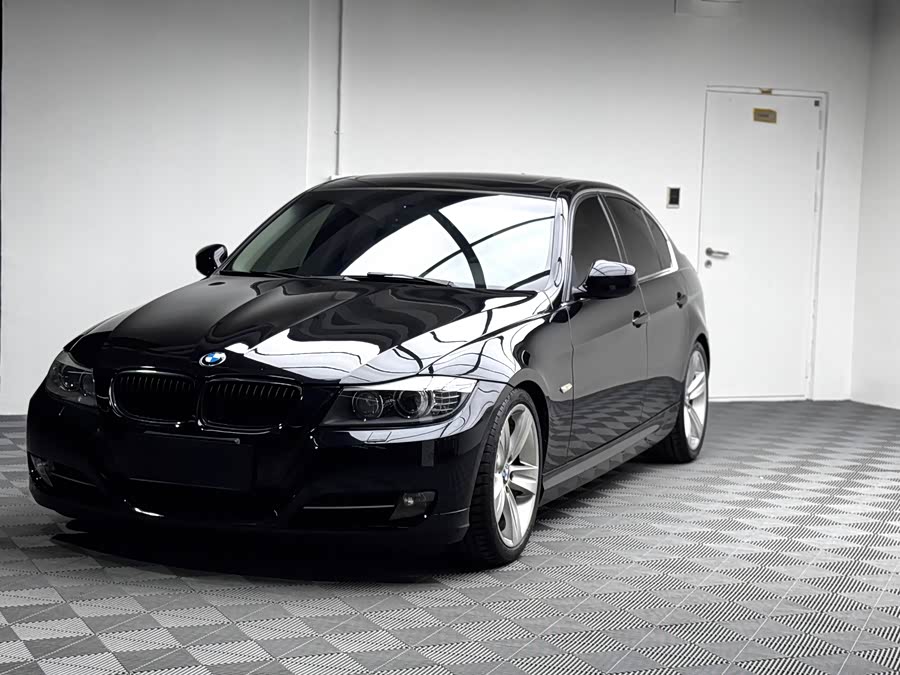 BMW 3 Series (Imported) 2010 car image #2