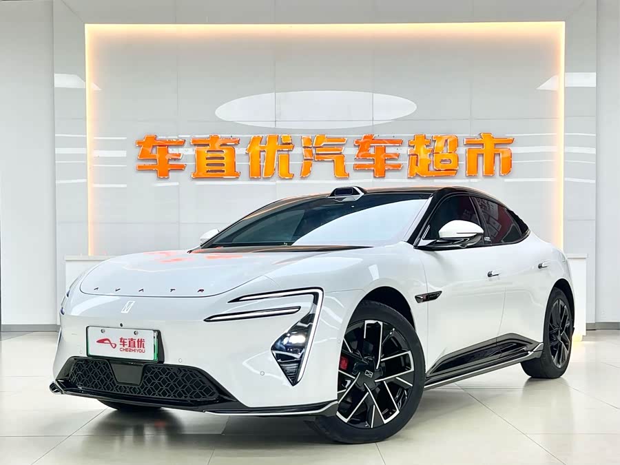 阿维塔 阿维塔06 2025 汽车图片 #2