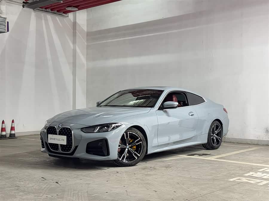 BMW 4 Series 2025 car image #2